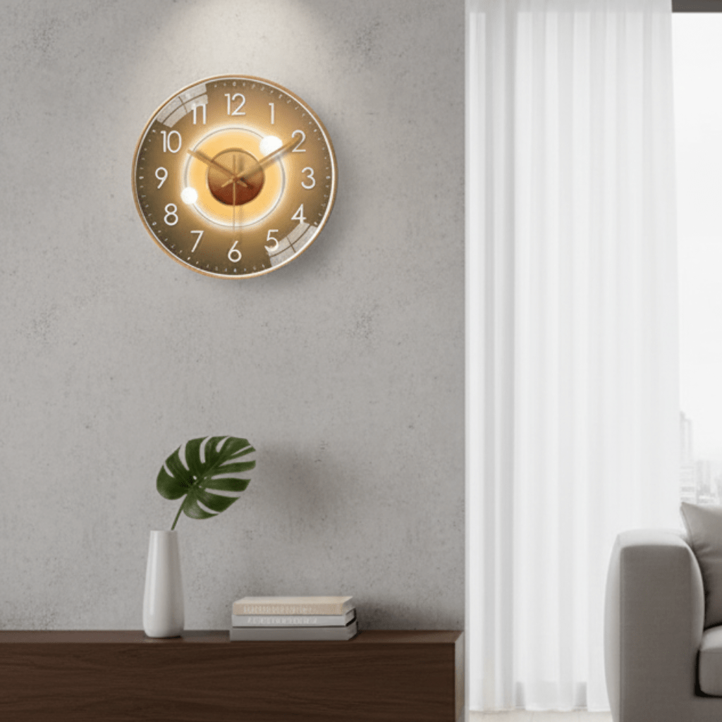 Moderne vægur i minimalistisk design