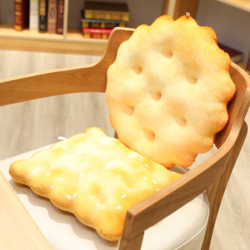 Realistisches Keks-Plüsch-Sitzkissen (38 cm)
