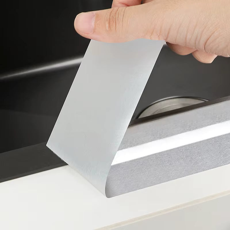 Öl- und hitzebeständiges selbstklebendes Aluminiumfolienband
