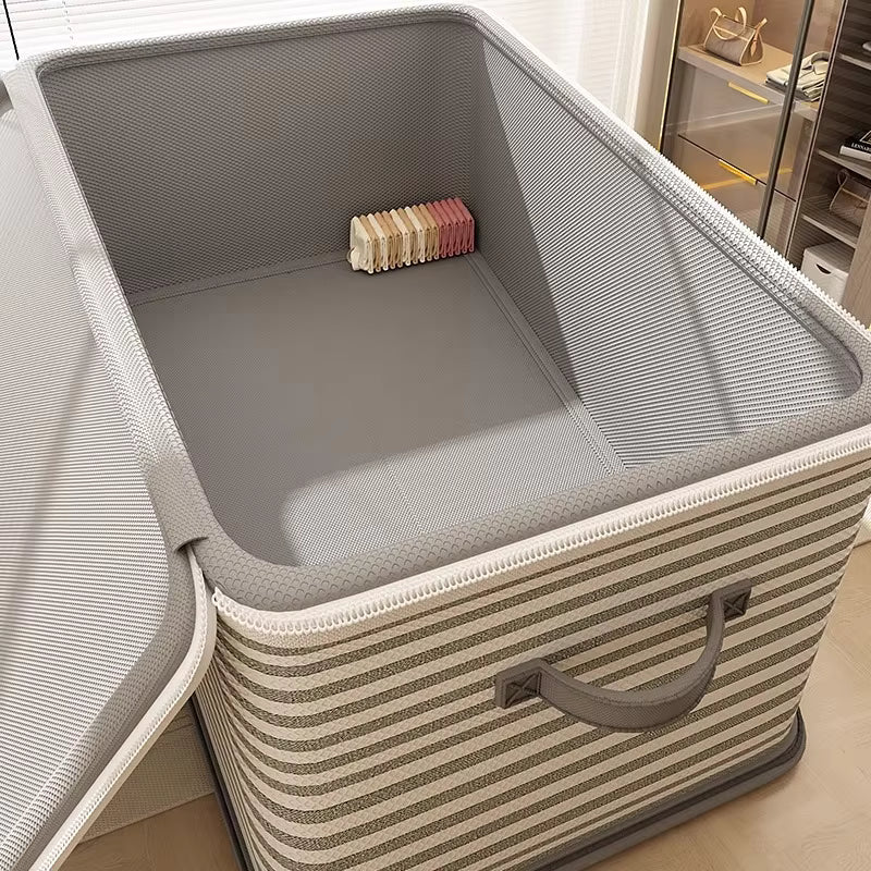 Faltbare Aufbewahrungsbox für den Kleiderschrank mit Schloss (mehrere Größen)