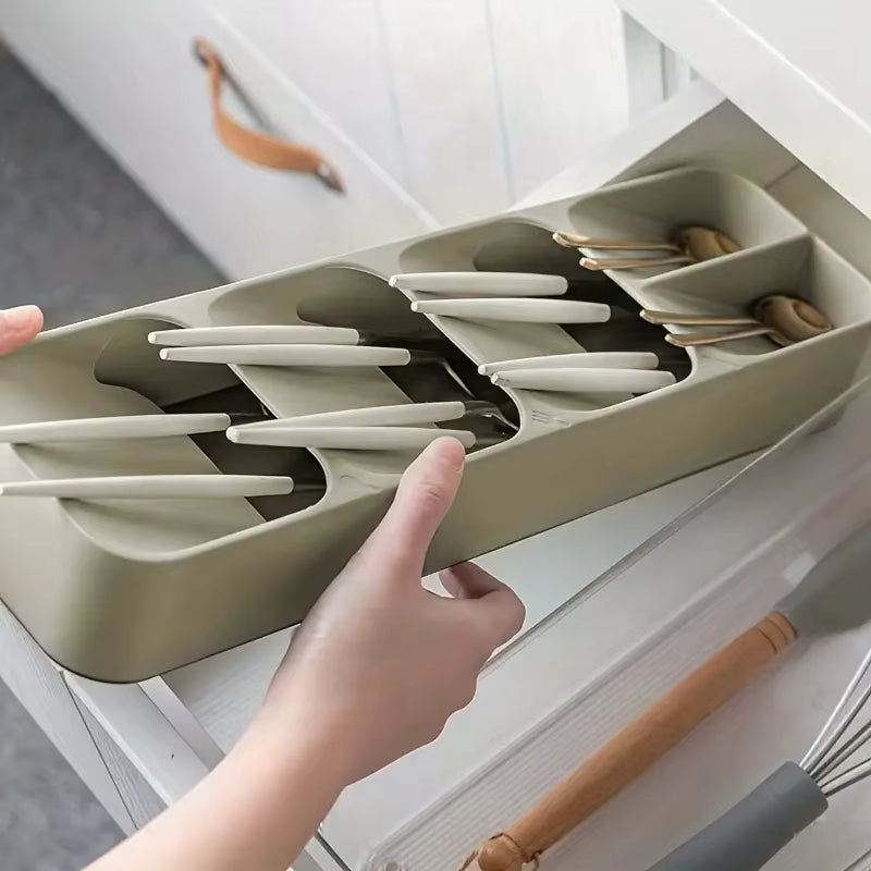Schräger BPA-freier Besteckkasten-Organizer