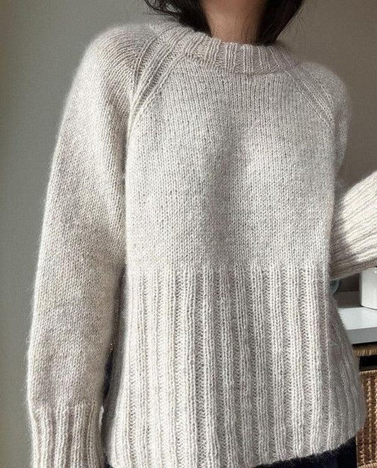 ChicComfort - Grauer langärmliger Pullover für Frauen | Stilvoll und komfortabel