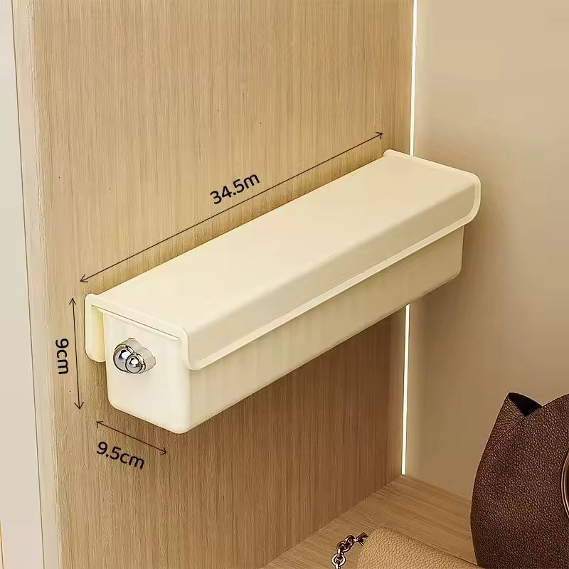 Platzsparender wandmontierter Organizer für Unterwäsche und Socken (3 Fächer)