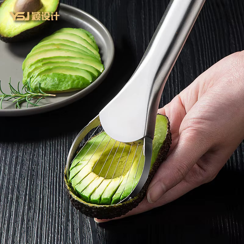 3-in-1-Avocadoschneider aus Edelstahl