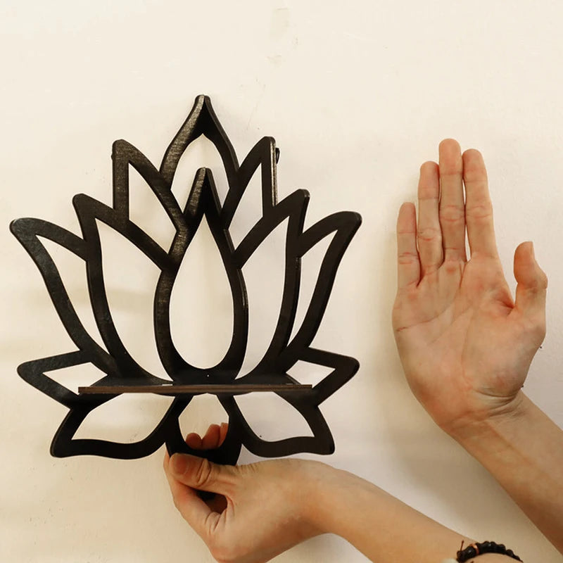 Platzsparendes Holz Lotus Eck-Wandregal