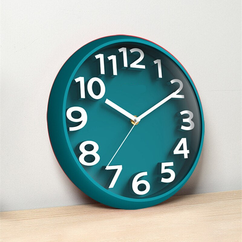 NumClock | 3D-vægur - moderne, enkelt design med store tal, der er lette at læse