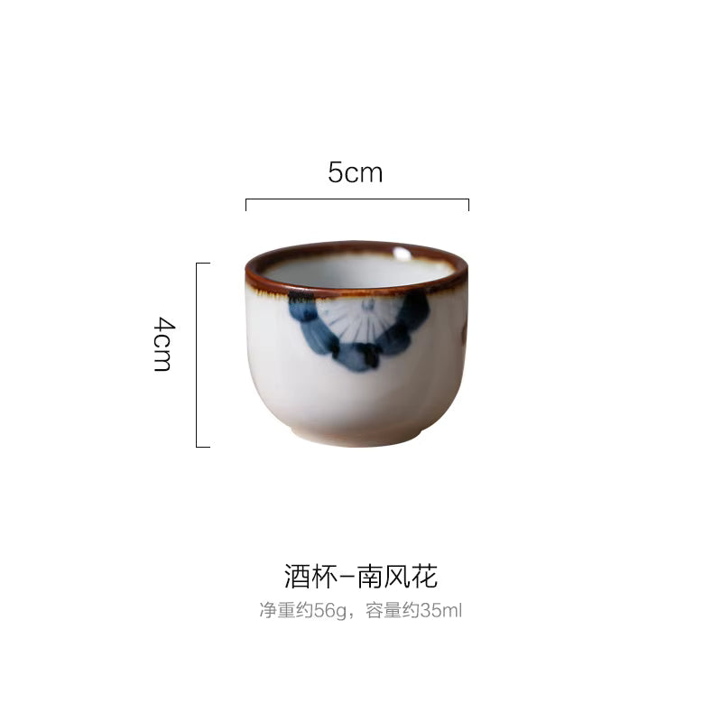 Handgefertigtes japanisches Keramik-Sake-Set (Karaffe & Tassen)