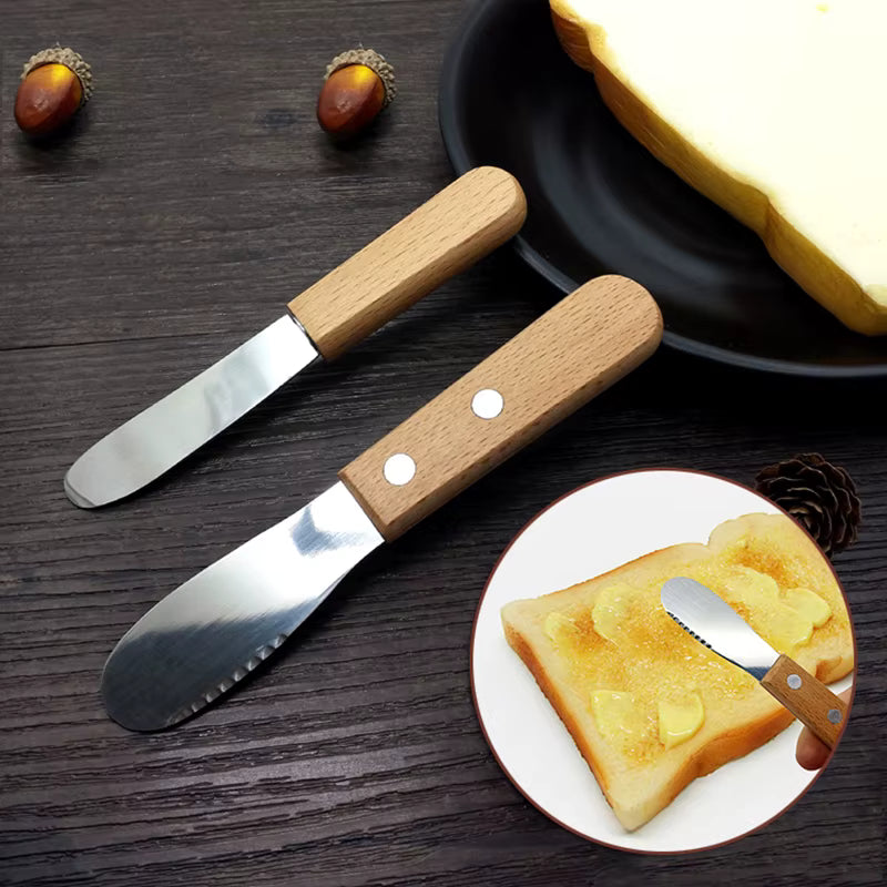 Buttermesser mit Klinge aus rostfreiem Stahl und rutschfestem Holzgriff