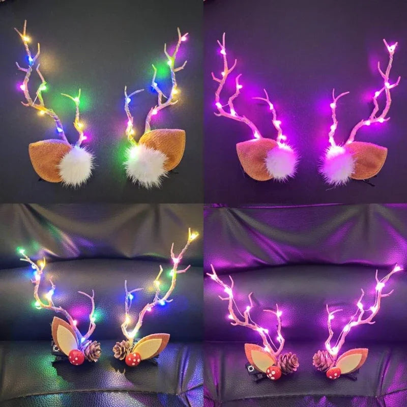 Weihnachtliche Haarspangen mit LED und Rentiergeweih (Paar)