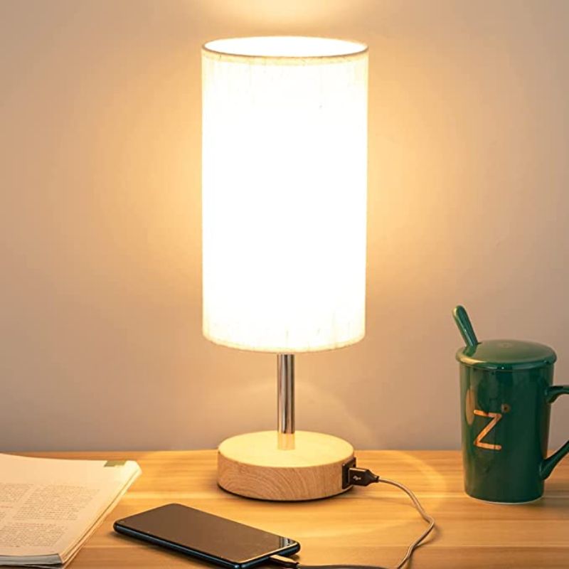 LuminaTouch - Dimmbare Touch-Tischlampe mit USB-Ladeports