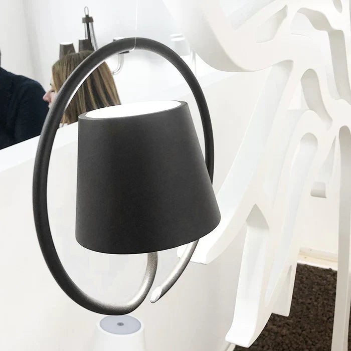 LumaFlex - Kabellampe mit LED | Wiederaufladbar und wasserdicht