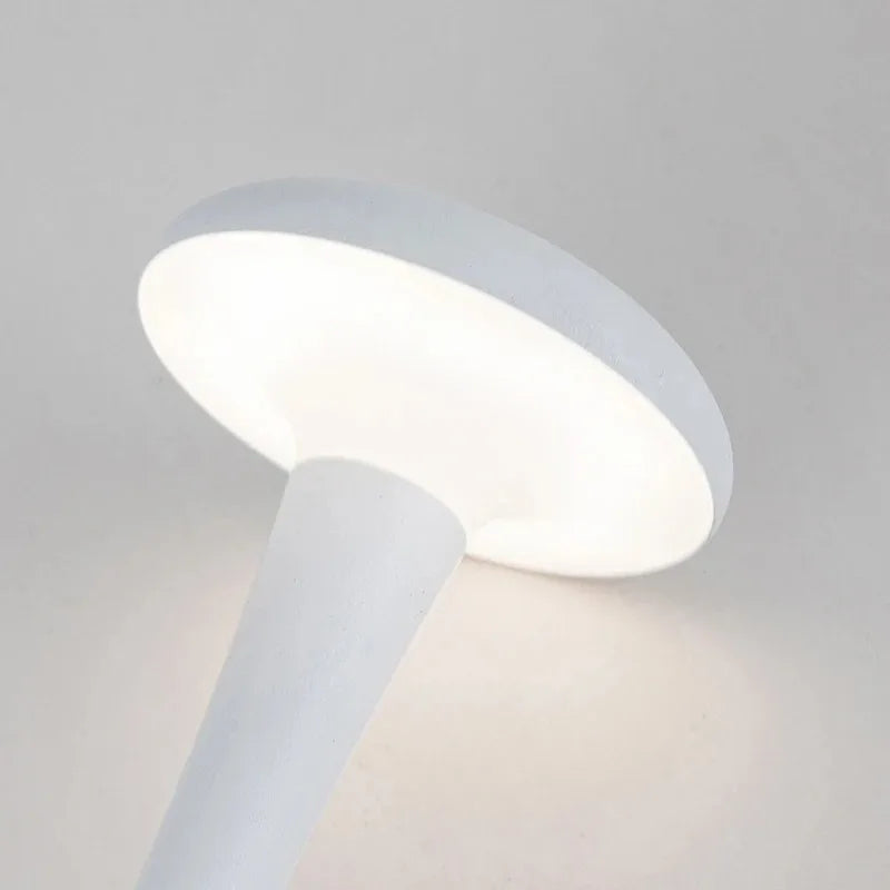 Touch-dimmable, wiederaufladbare Pilz-Tischlampe