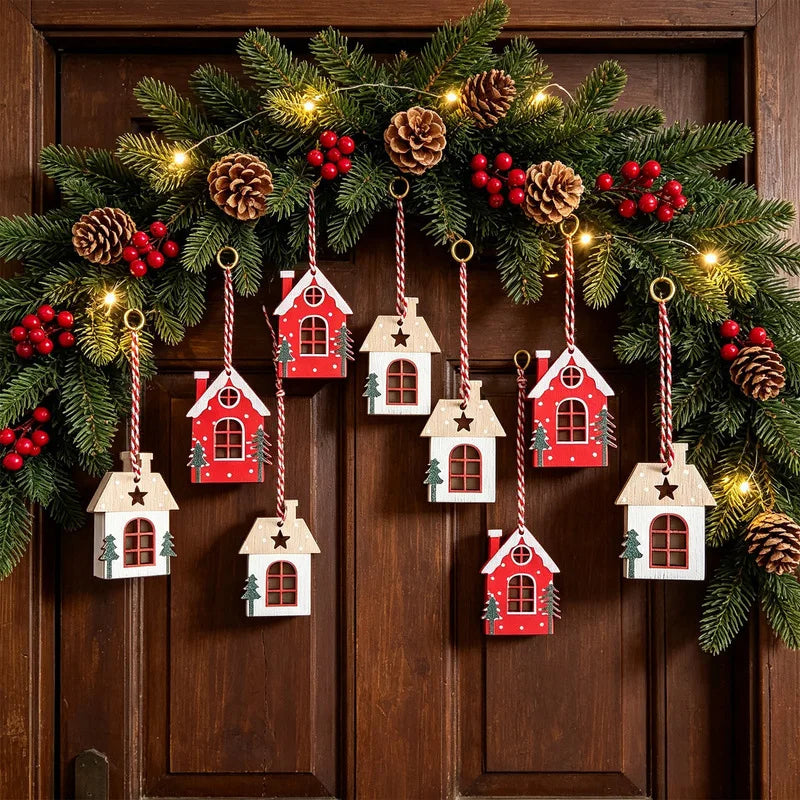 Rustikale Weihnachtsanhänger aus Holz in Hausform (8er-Set)
