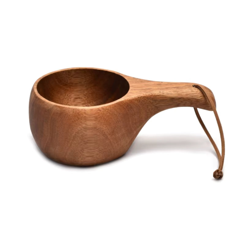 Ergonomischer tragbarer Kaffeebecher aus Akazienholz