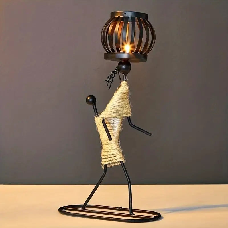 Variant image for Retro Elegant Kaarsholder i Metal - Håndlavet Design til Salontabel, 24,5 cm x 14 cm, Minimalistisk Indretning-4