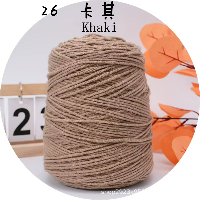 Holdbar 8-trådet flerfarvet tufting garn (400g)