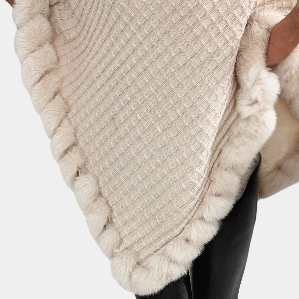 Greta - Strickponcho-Pullover | Eleganz und Wärme kombiniert