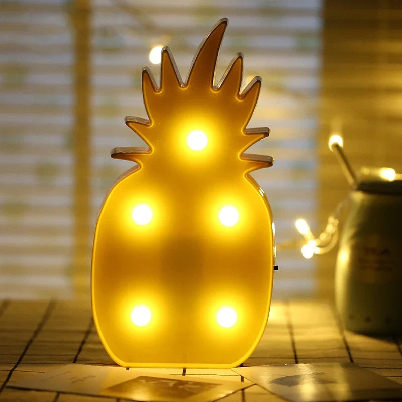 Variant image for LED Natlampe til Børn med Unikt Design – Batteridrevet Indendørs Natlamper i Forskellige Farver-4