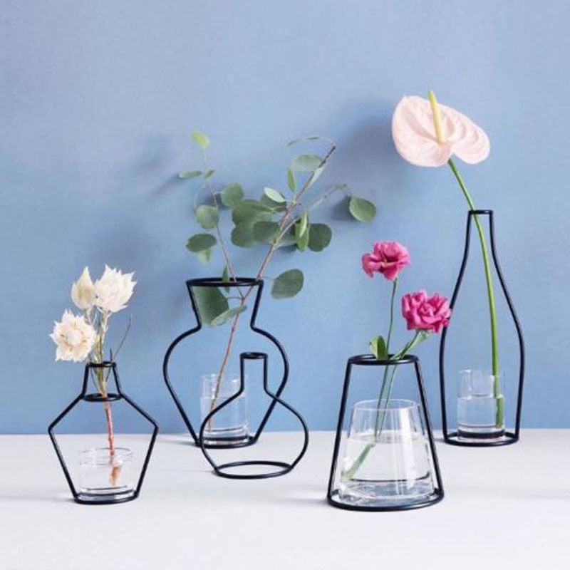 Minimalistisk Jern Vase til Blomsterarrangementer – 30 cm Høj, Sort Dekoration til Hjemmet-2