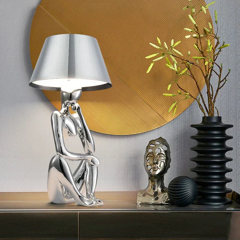 Variant image for Designer Bordlampe i Metal og Glas – 50 cm Høj med Optimal Lysfordeling til Stue og Kontor-3