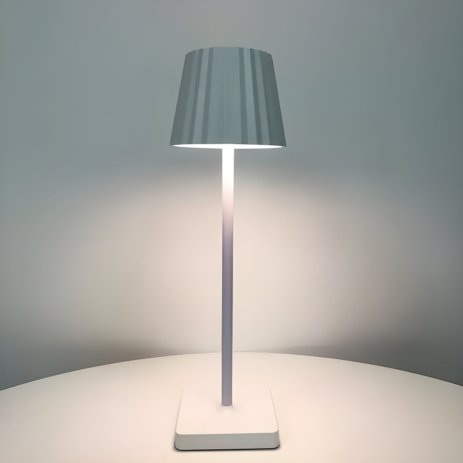 Dimbare Touch Bordlampe – Vandtæt, Genopladelig med Berøringskontrol og Aluminiumlegering, 10x37,5 cm-3