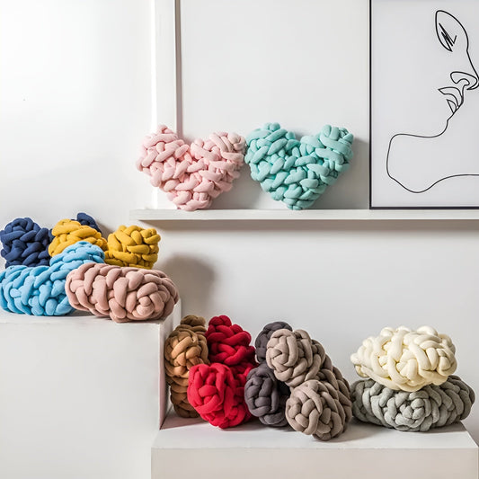 LuxusKissen - Grob gestricktes Herz-Kissen für ein gemütliches Zuhause