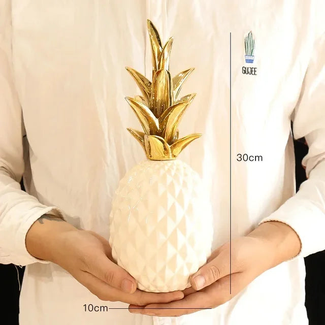 Keramisk Dekorationsstykke i Guld – Elegant Ananas Design til Stilfuld Indretning-4