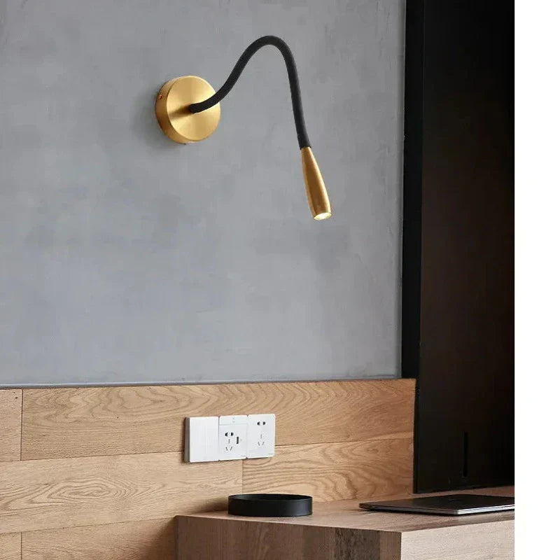 LuxaBeam - Moderne LED-Wandleuchte mit verstellbarem, flexiblem Arm für Wohnzimmer und Schlafzimmer