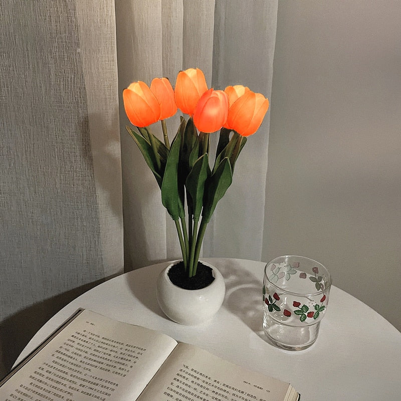 Elegant Tulp Nachtlicht med LED Belysning – Varmebestandigt Skum og Tekstil til Hyggelig Atmosfære-5