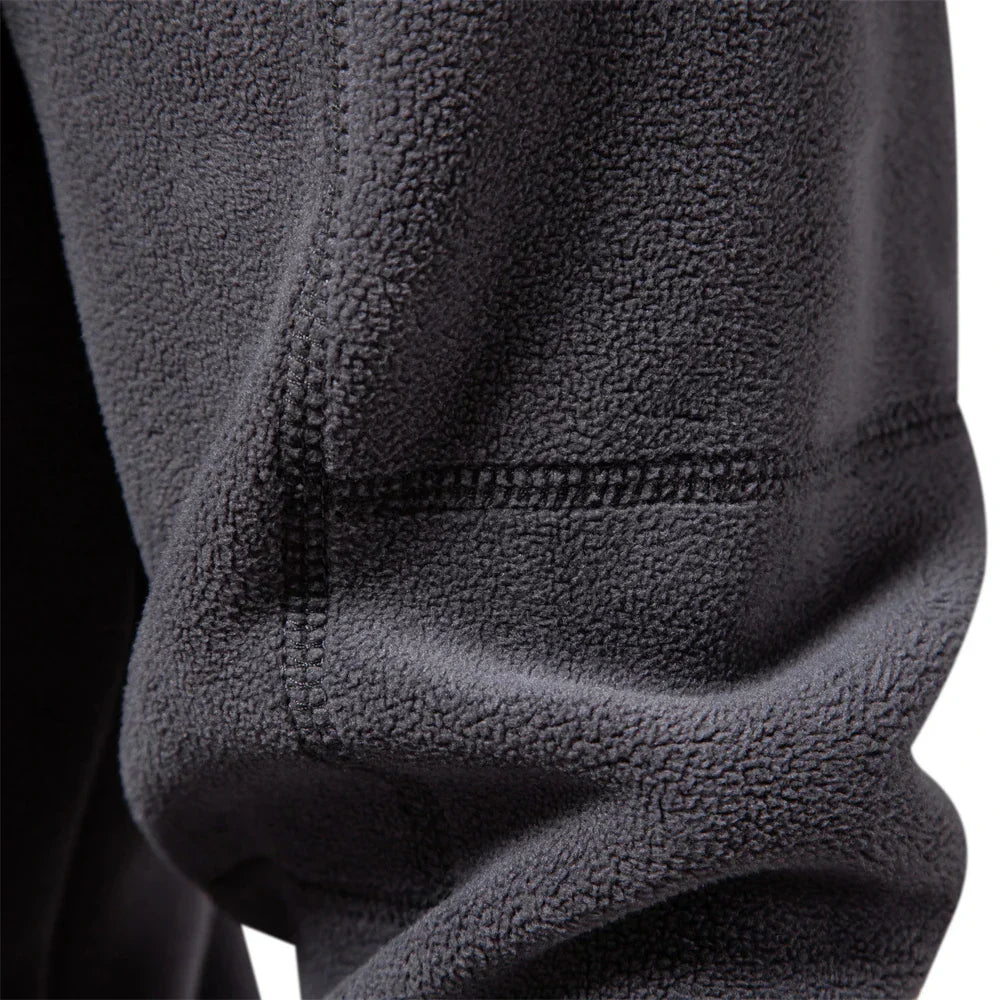 ArneWarmth - Fleecegefütterter Sweatshirt mit hohem Kragen und verstellbarem Saum