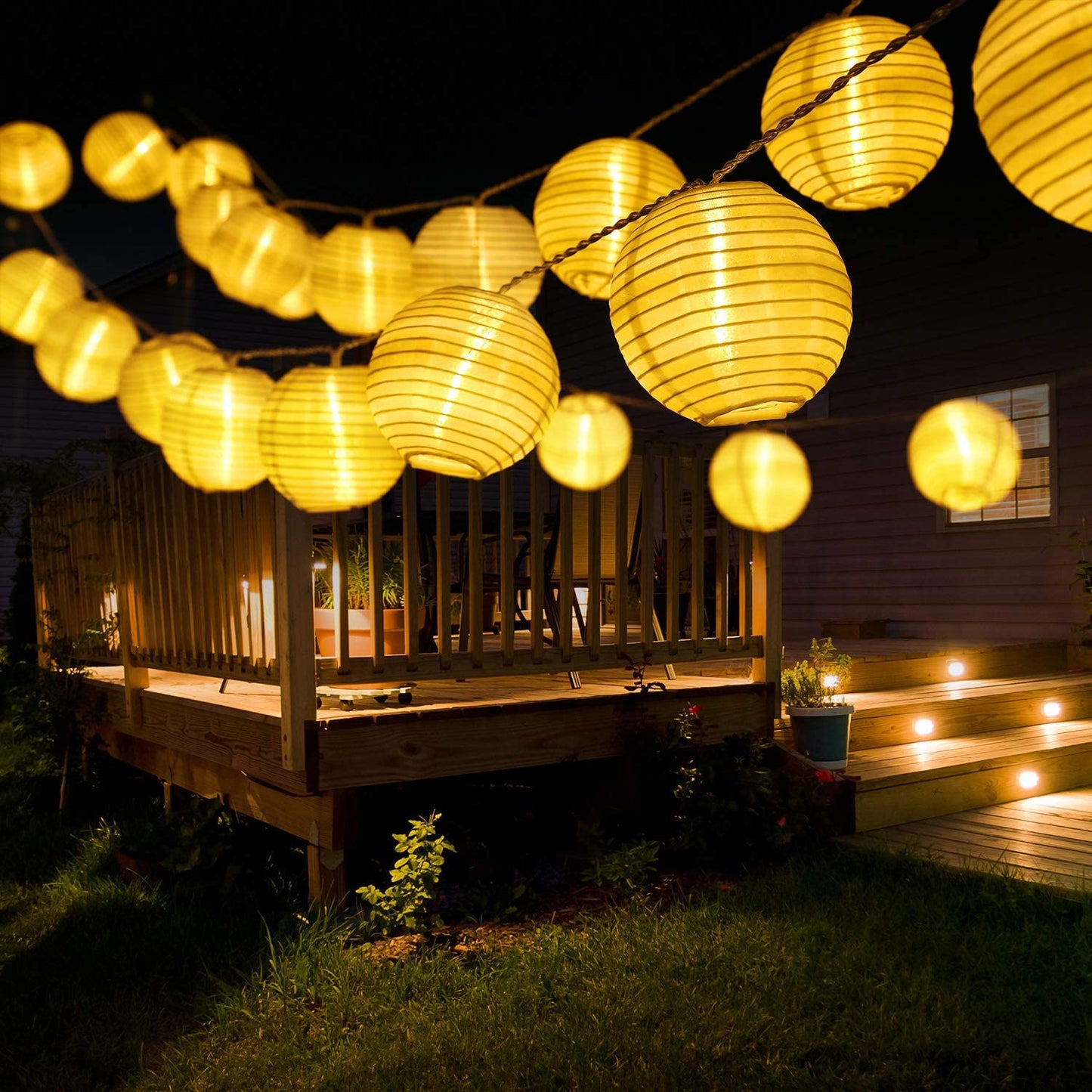 LumiShine - Verzaubernde Laterne mit Solarbeleuchtung