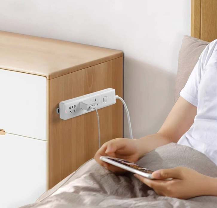 CableEase - Kabel- und Stromorganisation - leicht zugänglich - nahtlos und selbstklebend