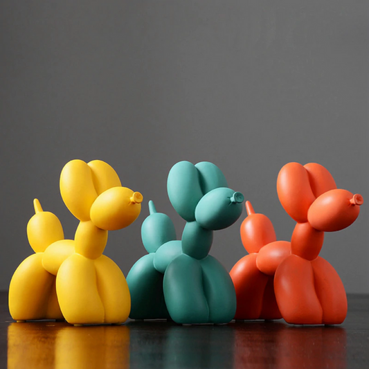 ColorPup - Skulptur eines Luftballonhundes in lebendigen Farben