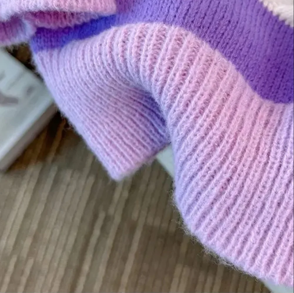 Jemma - Verspielt mit Herzen und Sternen - Damenpullover
