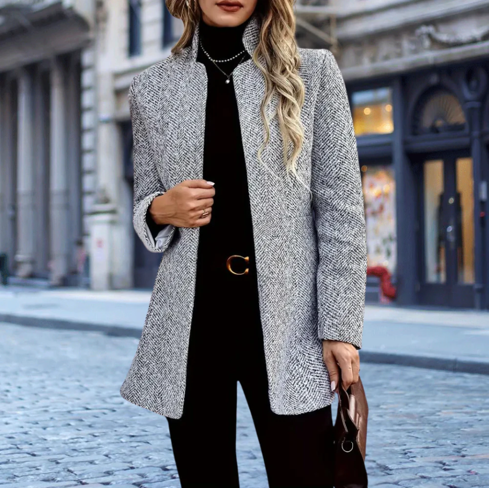 ChicEssentials - Stilvoller Blazer für Frauen | Vielseitiger Blazer für jeden Anlass
