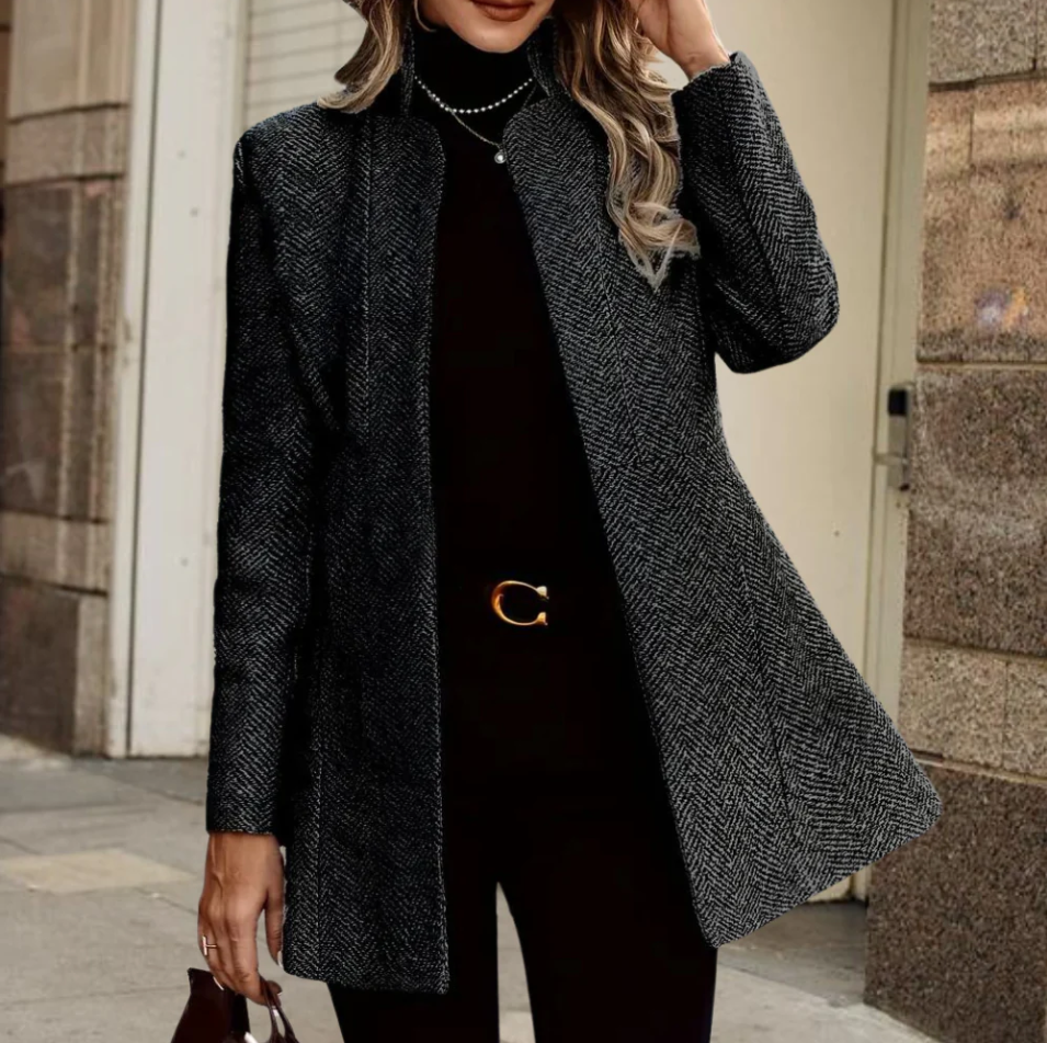 ChicEssentials - Stilvoller Blazer für Frauen | Vielseitiger Blazer für jeden Anlass