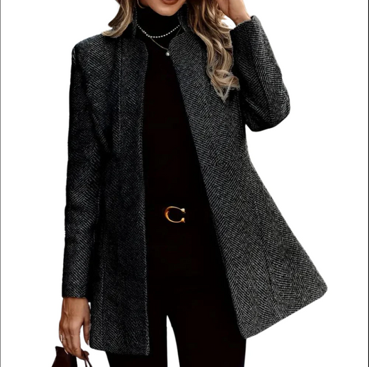 ChicEssentials - Stilvoller Blazer für Frauen | Vielseitiger Blazer für jeden Anlass