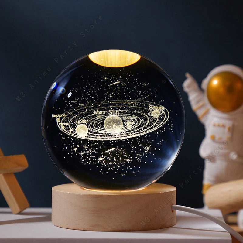 3D Kristallkugel Nachtlampe – Mini LED Tischlampe mit Planeten & Galaxie