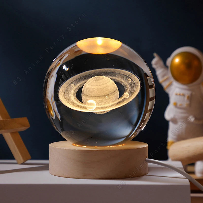 3D Kristallkugel Nachtlampe – Mini LED Tischlampe mit Planeten & Galaxie
