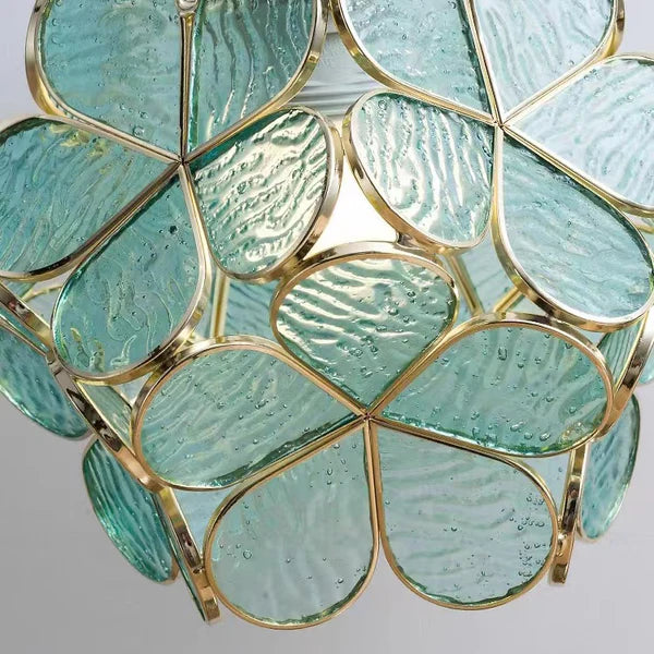 Romantische Tiffany-Tischlampe aus Bronze mit Blumenmuster – Verstellbare Höhe und farbiger Glasschirm für Nachttisch