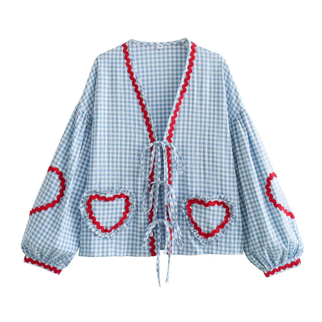 Elara - Süße Bluse mit Herzmuster