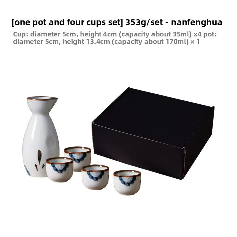 Handgefertigtes japanisches Keramik-Sake-Set (Karaffe & Tassen)
