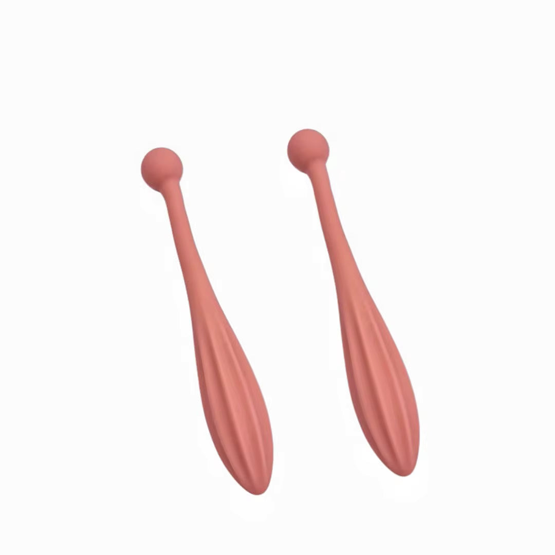 Weicher Silikon-Gesichtsmassagestab mit zwei Köpfen und ergonomischem Design