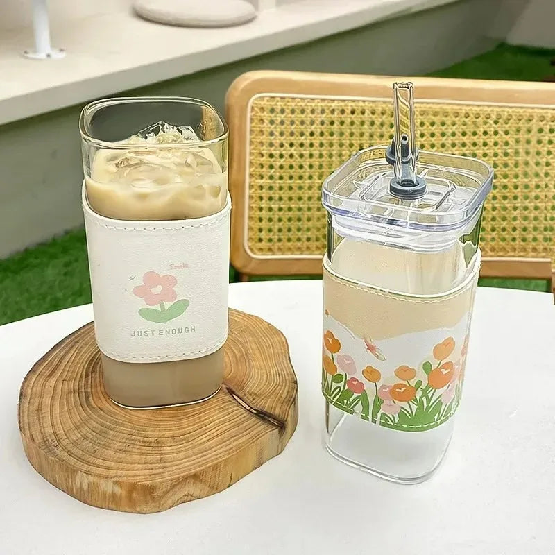 Hitzebeständige Kaffeetasse aus hochwertigem Borosilikatglas mit Deckel und Strohhalm
