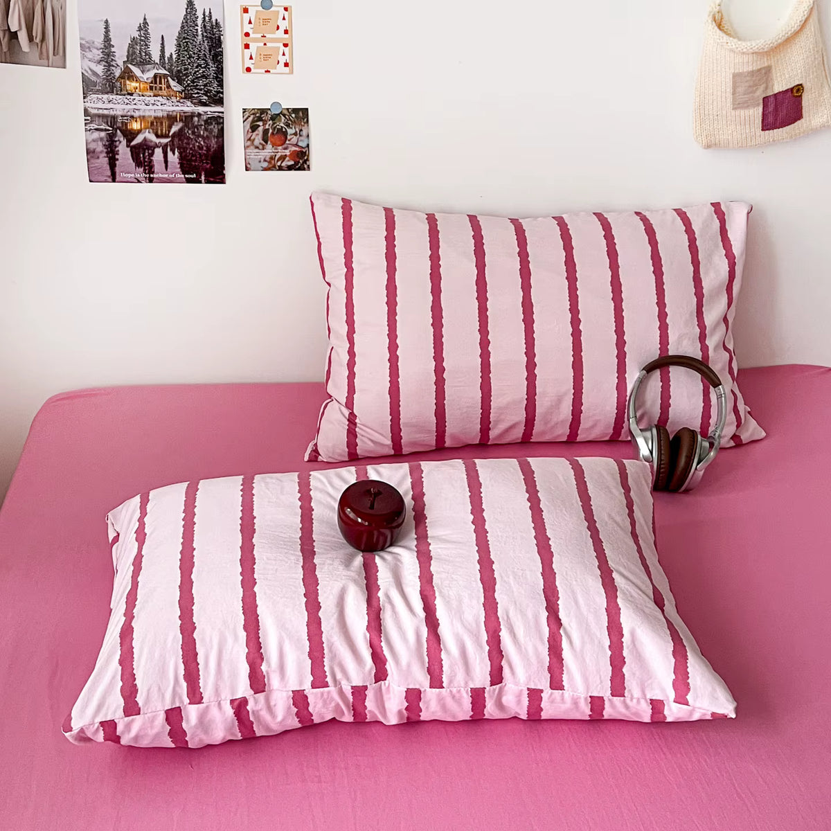 Weich gewaschenes Baumwoll-Bettbezug-Set mit rosa Streifen (3-teilig)