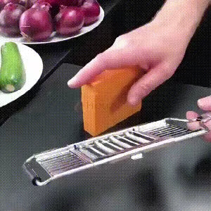 4-in-1 Gemüseschneider aus Edelstahl