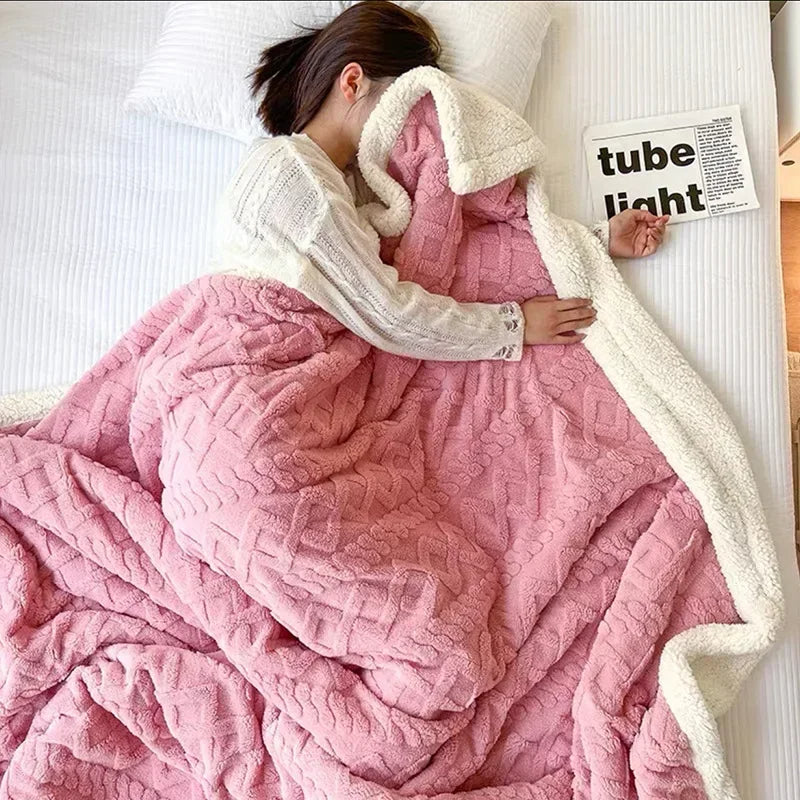 CozyLuxe - Dicke Winterdecke aus Schafwolle