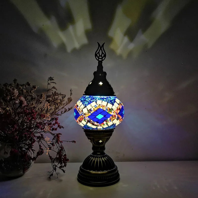 Vintage Tyrkisk Mosaik Kunstlampe – Håndlavet Multifarvet Belysning med Unik Æstetik og Varme Lysmønstre-6