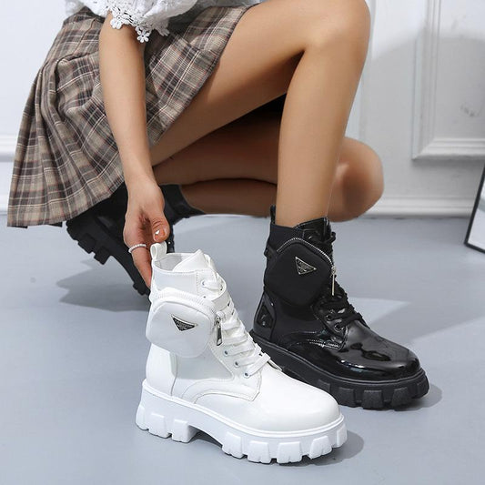 WinterFit - Isolierte Winterstiefel mit Schnürsenkeln für Frauen