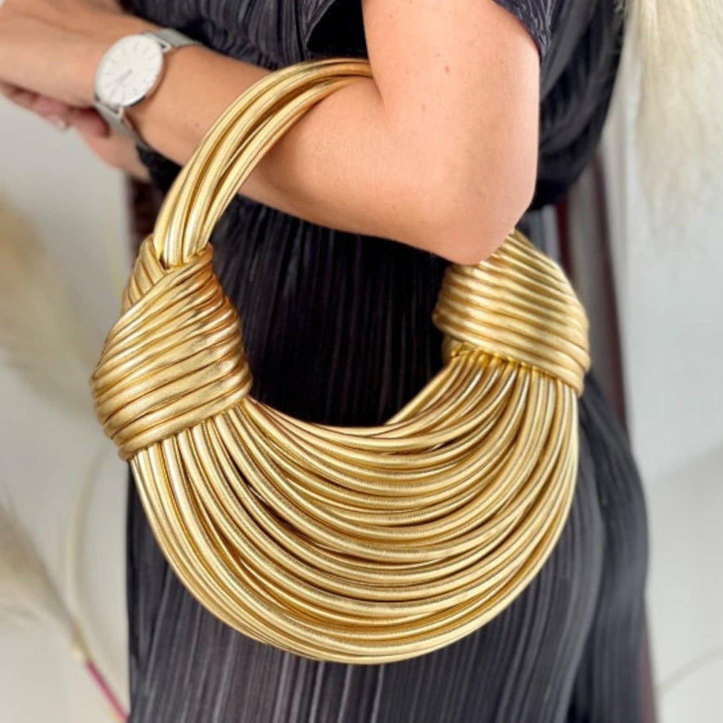 ChicStyle - Elegante Knotentasche für jeden Anlass